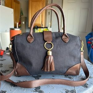 Talbots Handle and Shoulder Bag Jean look with brown leather & gold accents.